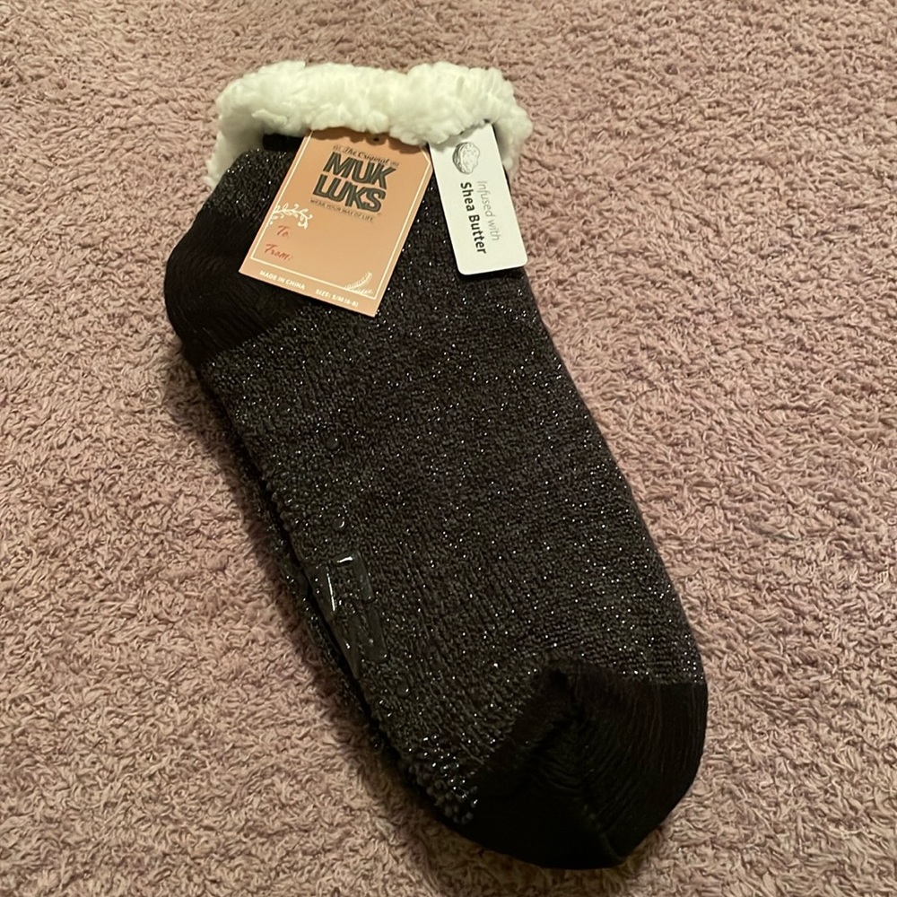 Muk Luks socks